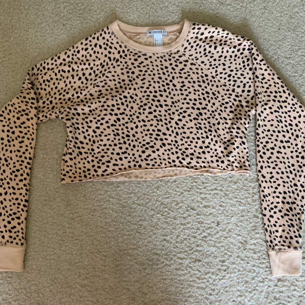 Cheetah Print Crop Top Sweatshirt